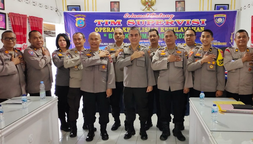 Kepolisian Resor Simalungun menerima kunjungan Tim Supervisi Operasi Bina Kusuma Toba Tahun 2022, Kamis (8/12/2022), pukul 08.00 WIB, di Ruang Aula Bhayangkari Polres Simalungun Jalan Sangnawaluh Pematangsiantar.