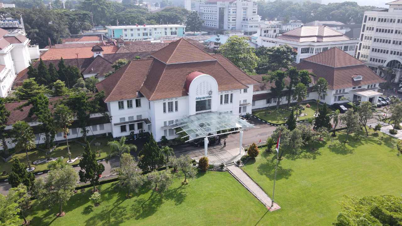 Sukses Masa Pandemi, 2023 Bio Farma Bertransformasi sebagai “The Dancing Giant”