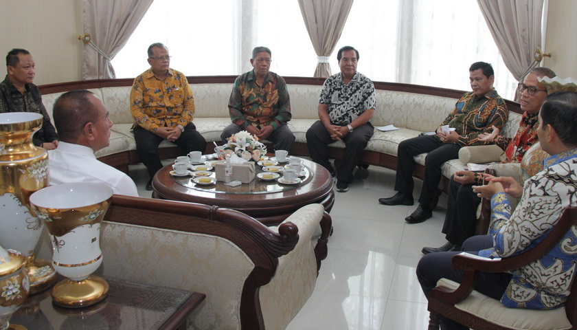 Gubernur Sumatera Utara (Sumut) Edy Rahmayadi mengapresiasi pembangunan Monumen Ritonga. Menurut Edy Rahmayadi, Monumen Ritonga yang sedang dalam pembangunan itu dapat menjadi destinasi wisata bagi masyarakat Sumut.