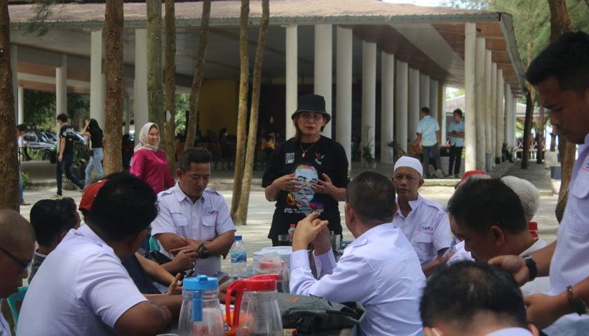 Pengurus Serikat Media Siber Indonesia (SMSI) Provinsi Sumatera Utara dan SMSI Kabupaten Serdang Bedagai menggelar rapat persiapan Ekspedisi Geopark Kaldera Toba, Minggu (29/1/2023).