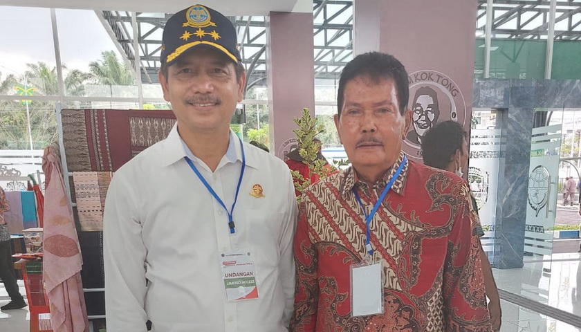 Pengusaha transportasi di Medan, Jumongkas Hutagaol, sangat mendukung apa yang jadi harapan Presiden RI Joko Widodo soal terminal yang nyaman dan aman
