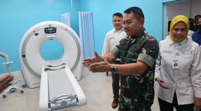 RSU (Rumah Sakit Umum) Pindad Bandung tetap berkomitmen untuk memberikan pelayanan kesehatan terbaik. Antara lain dengan membuka pelayanan canggih 'Computerized Tomography Scan' atau 'CT Scan' untuk memenuhi kebutuhan masyarakat.
