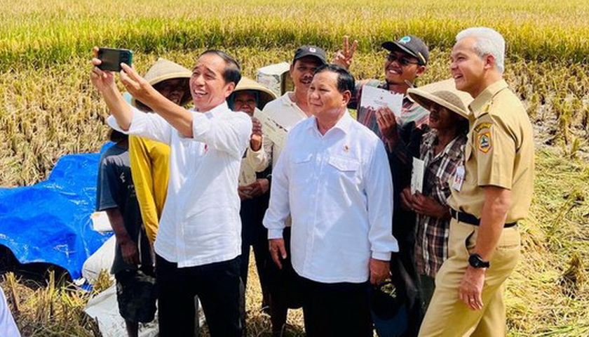 Kemunculan Presiden Jokowi bersama Menhan Prabowo Subianto dan Gubernur Jateng Ganjar Pranowo di Kebumen, menjadi perhatian pengamat politik.