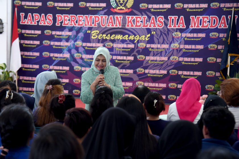 Peringati Hari Kartini di Lapas Perempuan, Nawal Borong Hasil Kerajinan Warga Binaan