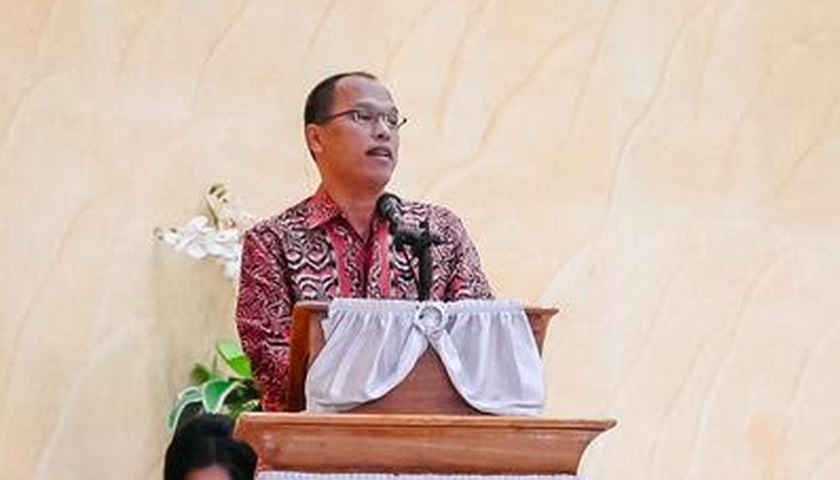 Bupati Humbang Hasundutan, Dosmar Banjarnahor SE menghadiri perayaan Paskah Sub-Humbang Wilayah VII GKPI yang dilaksanakan di GKPI Doloksanggul Kota, Selasa (18/4/2023).
