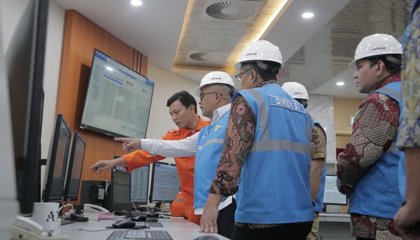 Komisaris Utama PT PLN (Persero) Amin Sunaryadi beserta jajaran Dewan Komisaris PLN mengunjungi PLN UID Sumatera Utara untuk meninjau pencapaian kinerja dan implementasi program transformasi PLN UID Sumatera Utara terkini.