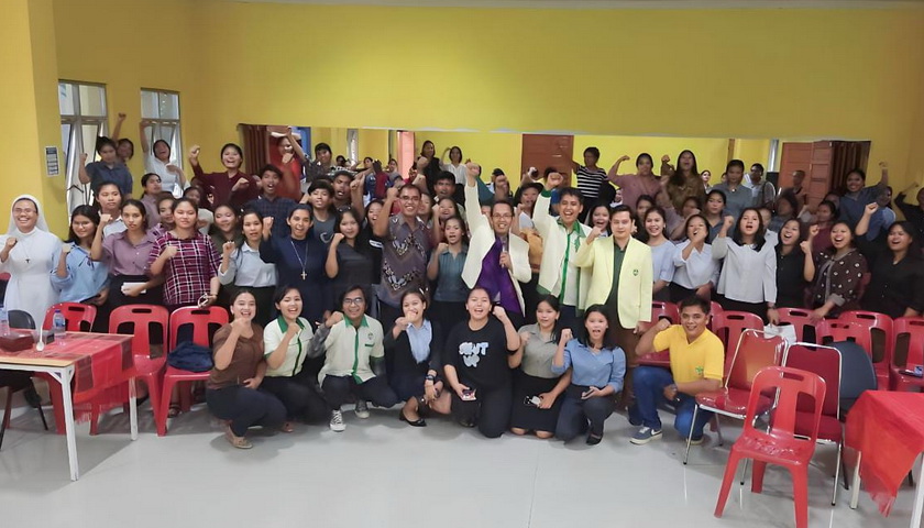 Pemuda Katolik Komisariat Cabang (Komcab) Deli Serdang telah sukses menggelar Masa Penerimaan Anggota (Mapenta), Jumat (18/5/2023), di Aula Sekolah Tinggi Pastoral Santo Bonaventura Delitua yang diikuti peserta sebanyak 196 calon anggota.