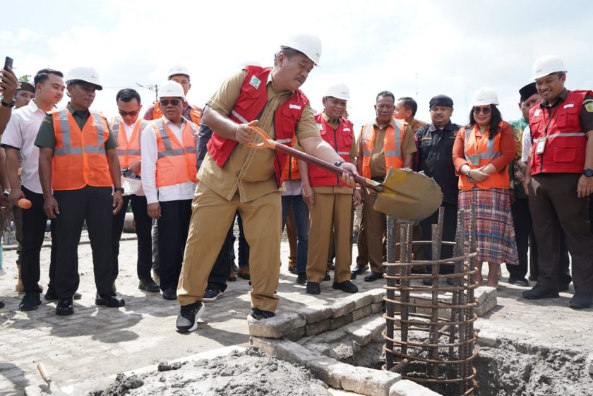 Bupati Asahan Ajak Masyarakat Awasi Pembangunan Menara Masjid Agung H Achmad Bakrie