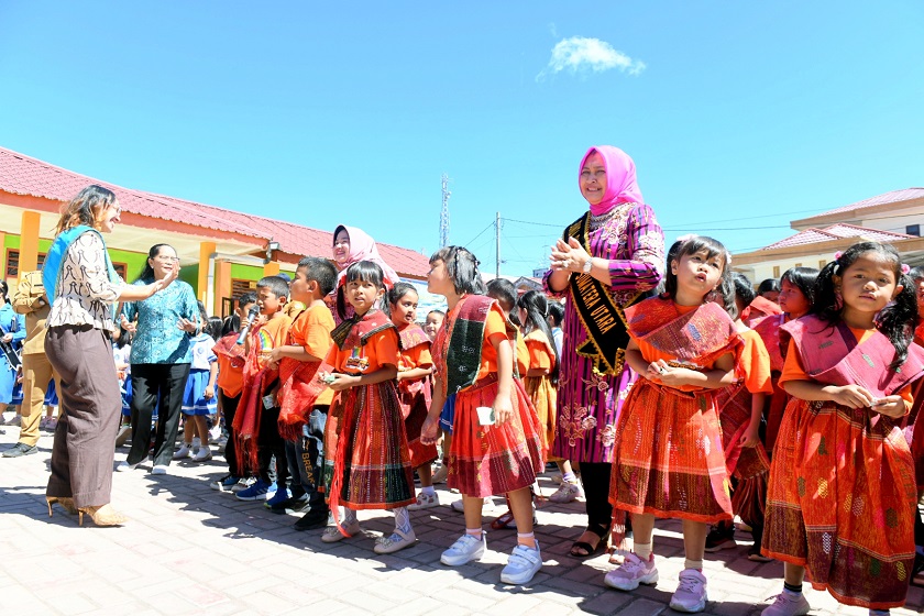 Kunjungi PAUD di Doloksanggul, Nawal Siap Sukseskan Transisi Menyenangkan PAUD ke SD