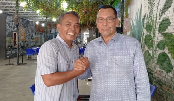 Tokoh masyarakat Sumut dan aktivis LSM sepakat untuk mendukung Komisi Pemberantasan Korupsi (KPK) mengusut tuntas dugaan korupsi dan suap proyek multiyears jalan dan jembatan Provinsi Sumut senilai Rp2,7 triliun.