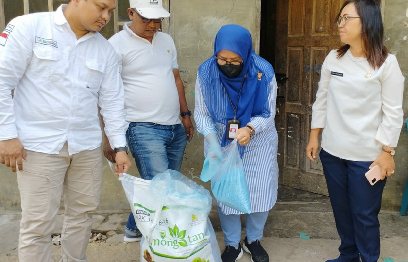 Adanya isu di kalangan petani tentang bantuan pupuk palsu, Pemkab Samosir melakukan respon cepat, Rabu (31/5/2023).
