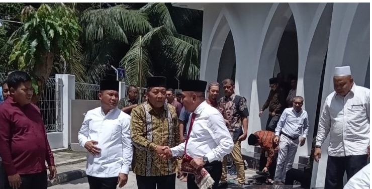 Siap Renovasi, Gubsu Resmikan Pemakaian Masjid Baitussyuro DPRD Sumut