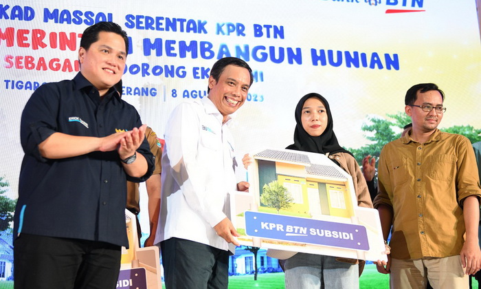 PT Bank Tabungan Negara (Persero) Tbk (BTN) menggelar akad KPR Massal serentak di seluruh Indonesia sekitar 10.000 unit rumah, Selasa, (8/8/2023).