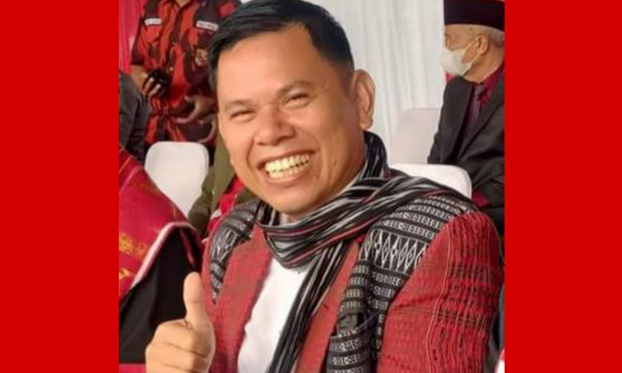 Ketua Umum DPP HBB (Horas Bangso Batak) Lamsiang Sitompul SH MH mengucapkan selamat jalan untuk Edy Rahmayadi. Namun sekaligus juga menyampaikan harapan, agar Edy jangan pernah datang lagi.