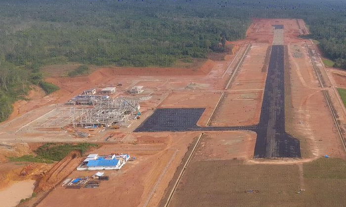 Bandara Abdul Haris Nasution di Desa Sidojadi, Kecamatan Bukit Malintang, Mandailing Natal (Madina), Sumut, akan beroperasi pada Bulan April 2024 mendatang.