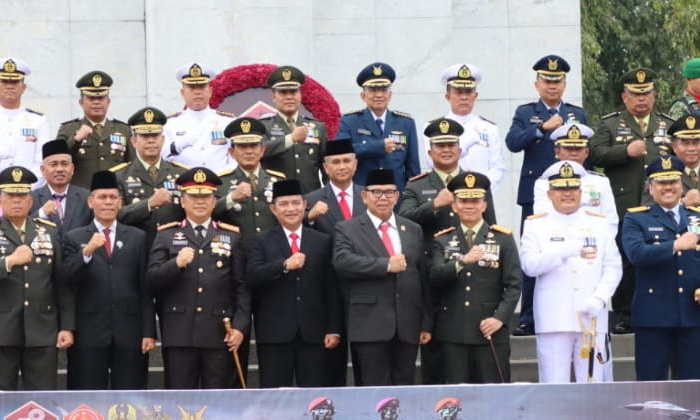 Ketua DPRD Sumut Baskami Ginting mengemukakan, momentum HUT ke-78 TNI kali ini semakin menguatkan citra TNI dalam menguatkan profesionalisme dan netralitasnya dalam mengawal pesta demokrasi mendatang.