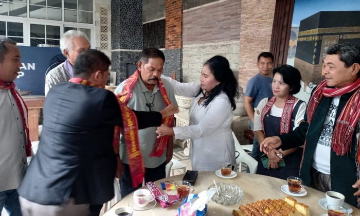 tokoh masyarakat Rahudman Harahap mengapresiasi pelaksanaan Hari Ulos Nasional IX 2023, yang puncak acaranya di Parapat, Danau Toba, Sumatera Utara pada 17 Oktober 2023.