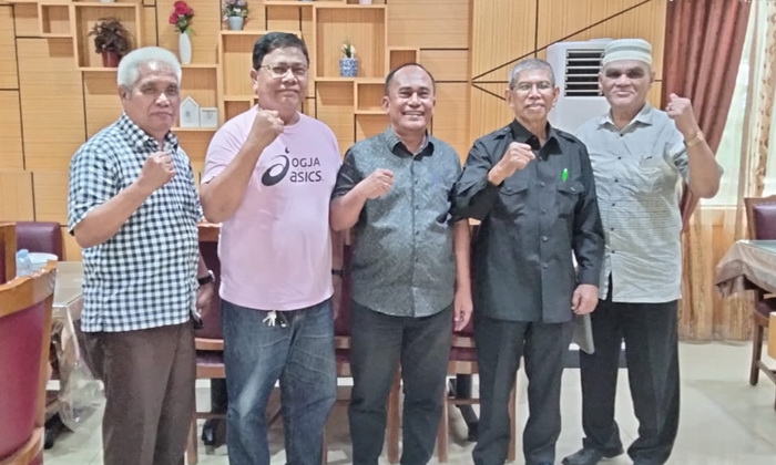 Dewan Kehormatan Provinsi Persatuan Wartawan Indonesia Sumatera Utara (DKP PWI Sumut) mengingatkan para anggota PWI Sumut yang menjadi caleg maupun tim sukses kontestasi politik Pemilu 2024, untuk mengajukan surat cuti sebagai wartawan