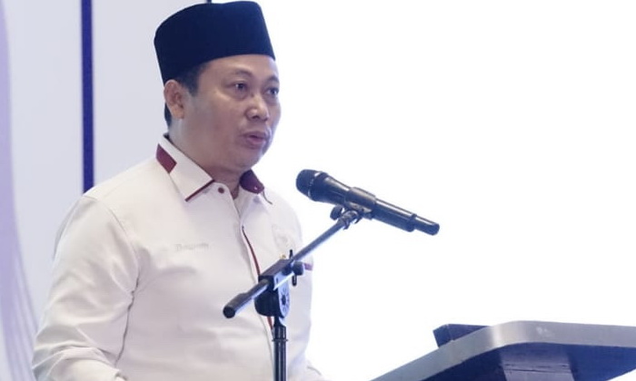 Anggota Komisi Kepolisian Nasional (Kompolnas) H Mohammad Dawam SHI MH menghadiri pelantikan Wisuda XXXI STMIK AMIK Bandung Tahun 2023, Sabtu (25/11/2023).