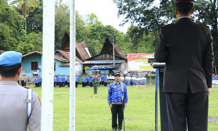 Pemkab Samosir menggelar Upacara Peringatan Hari Pahlawan ke-78 Tahun 2023 di Tanah Lapang Pangururan, Jumat (10/11/2023).