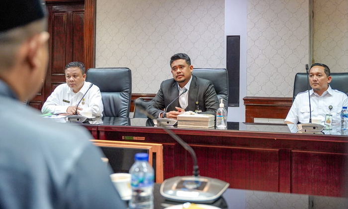 Rasa bangga dan ucapan terima kasih disampaikan Bobby Nasution, karena Kota Medan dipilih menjadi tuan rumah penyelenggaraan Rapat Kerja Nasional (Rakernas) Dunia Melayu Dunia Islam (DMDI) Indonesia.