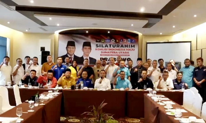 Partai pengusung Calon Presiden-Calon Wakil Presiden (Capres-Cawapres) Prabowo Subianto dan Gibran Rakabuming Raka menargetkan pasangan tersebut bisa menang satu putaran dalam Pemilihan Presiden (Pilpres) 2024.