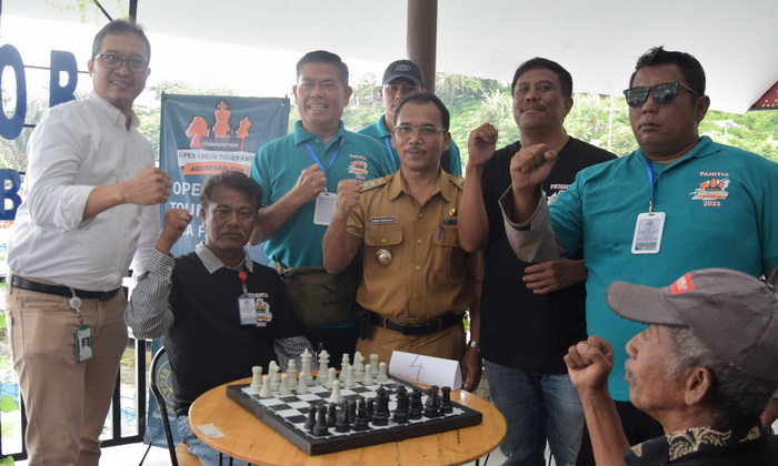 Sambut Hari Pahlawan Nasional pada 10 November, Regal Springs Indonesia (PT Aqua Farm Nusantara) menggelar Kompetisi 'Open Chess Tournament Aqua Farm Cup 1'.