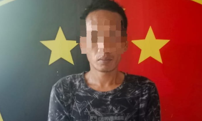 pria mocok-mocok bernama Sofian Siregar (40) warga Dusun V Desa Titi Payung Kecamatan Air Putih, Batubara ketagihan berperilaku panjang tangan alias mencuri.