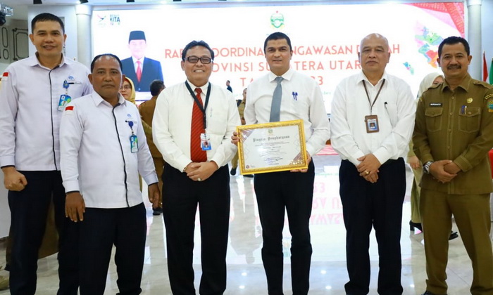 Perusahaan Umum Daerah (Perumda) Tirtanadi menerima piagam penghargaan tindak lanjut atas hasil pemeriksaan Inspektorat Pemerintah Provinsi Sumatera Utara (Pemprovsu) Tahun 2022.