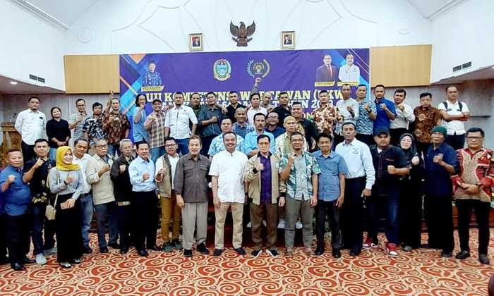 Persatuan Wartawan Indonesia (PWI) Sumut mengumumkan hasil UKW (Uji Kompetensi Wartawan) Angkatan 64 dan65. Uji kompetensi oleh PWI Sumut itu sendiri berlangsung di Hotel Madani, Jumat (14/12/2023) sore.