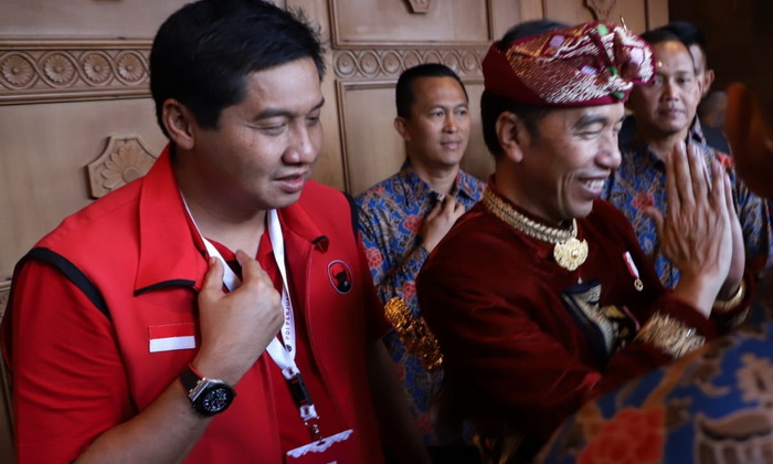 Maruarar Sirait menyebut, bahwa figur Bung Karno ada pada Jokowi (Joko Widodo). Hal ini ia utarakan dalam sebuah wawancara dengan salah satu media elektronik belum lama ini.