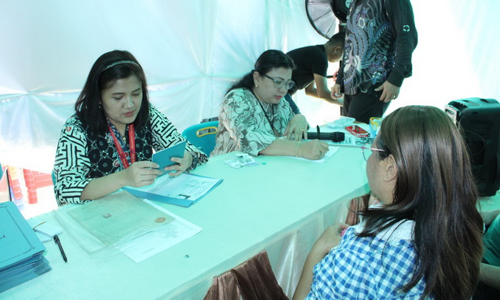 Kantor Imigrasi Kelas II TPI Belawan melaksanakan layanan Eazy Passport di Kota Tebingtinggi, Minggu (15/1/2024).