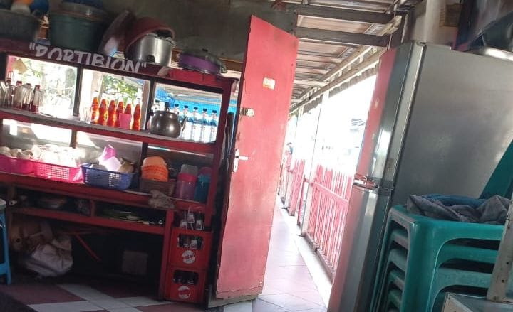 Kawasan perdagangan kuliner di Jalan Diponegoro Tarutung yang populer dengan sebutan Tanggul, akhir-akhir ini rawan pencurian dan gangguan ODGJ.