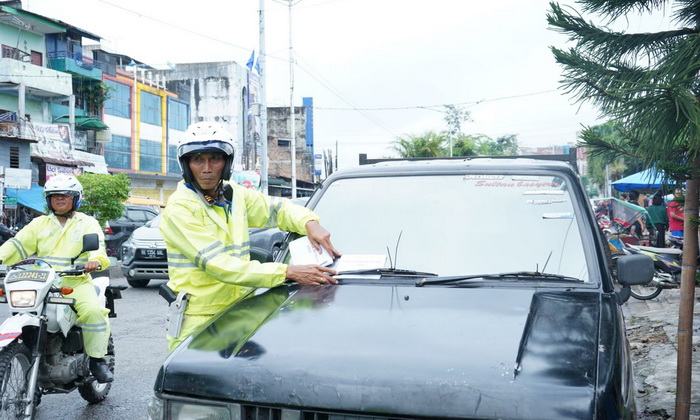 Kepolisian Daerah (Polda) Sumatera Utara melakukan tilang sebanyak 4.163 kendaraan karena melakukan pelanggaran melawan arus lalu lintas di wilayahnya.