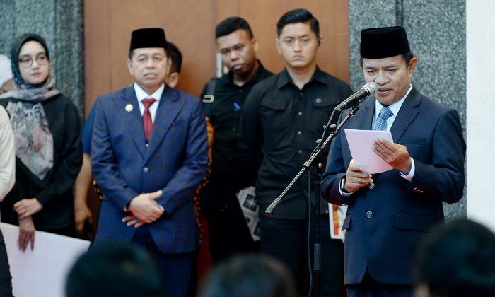 Pj Gubernur Sumut Hassanudin menghadiri Upacara Kenegaraan Persemayaman dan Penghormatan kepada Mendiang Ketua DPRD Sumut Baskami Ginting.