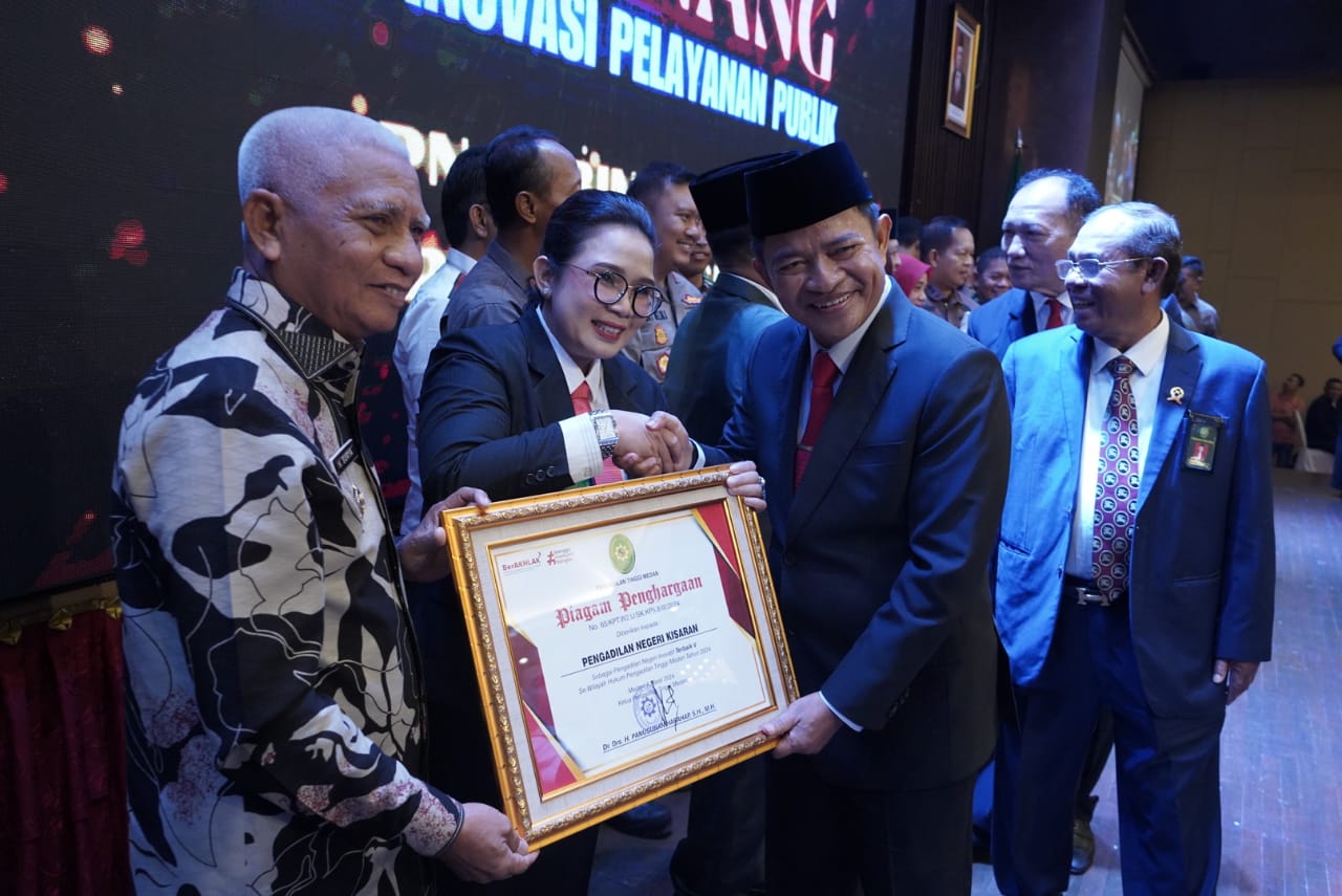 Bupati Asahan H Surya BSc hadiri sidang istimewa penyampaian laporan tahunan Pengadilan Tinggi Medan tahun 2023 di Hotel Grand Mercury Medan, Kamis (7/3)