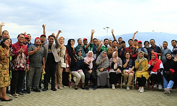 Bupati Samosir diwakili Asisten Pemerintahan dan Kesra Tunggul Sinaga menyambut kehadiran Delegasi LPPM PTN Wilayah Barat, di Hotel Vantas Pangururan, Kamis (7/3/2024).