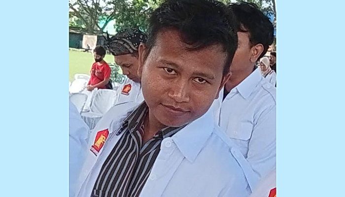 Hamdan Saragih, kader Partai Gerindra Kecamatan Medan Deli turut mengkritisi kinerja Ketua DPC Partai Gerindra Kota Medan