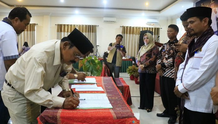 Vandiko Timotius Gultom membuka Musrenbang RKPD Kabupaten Samosir Tahun 2025 dan Rencana Pembangunan Jangka Panjang Daerah (RPJPD) Kabupaten Samosir Tahun 2025-2045
