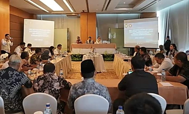 Bupati Pakpak Bharat Franc Bernhard Tumanggor menghadiri Rapat Sinkronisasi Rencana Aksi Daerah (RAD) Provinsi Sumatera Utara Pencegahan dan Penanggulangan Ekstremisme.