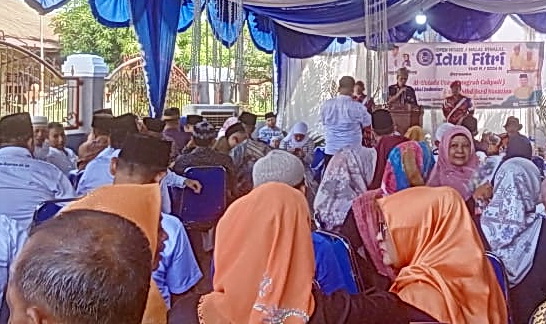 Untuk mempererat tali silaturahmi, Ketua Yayasan Universitas Labuhanbatu (ULB) H Halomoan Nasution SH, menggelar 'open house'.