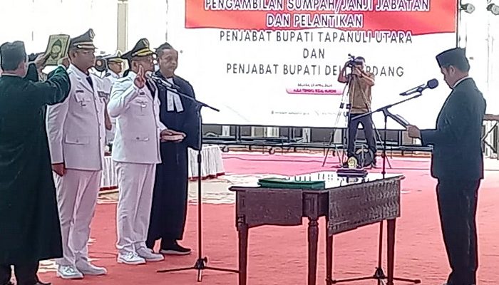 Pj Gubernur Sumatera Utara Hassanudin melantik Wiriya Alrahman menjadi Pj Bupati Deliserdang dan Dimposma Sihombing sebagai Pj Bupati Tapanuli Utara (Taput).