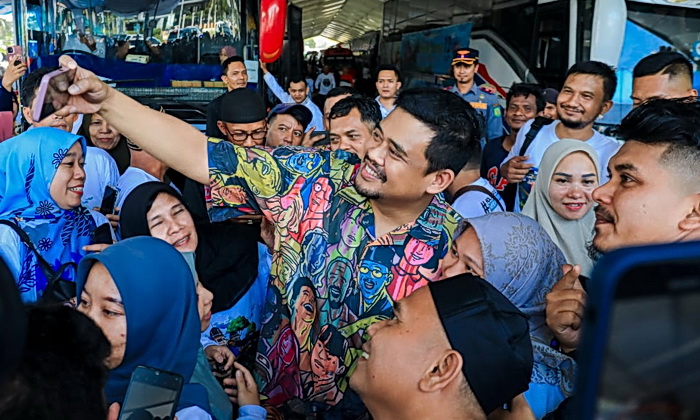 Ribuan warga yang mengikuti Program Mudik Gratis Pemko telah diberangkatkan Wali Kota Bobby Nasution, Minggu (7/4/2024)