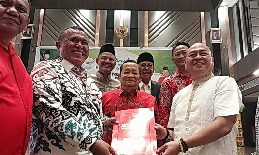 DPD PDI Perjuangan Sumatera Utara menerima berkas pendaftaran calon Gubernur Sumut (Gubsu) Nikson Nababan untuk Pemilihan Kepala Daerah (Pilkada) yang akan berlangsung 27 November 2024.