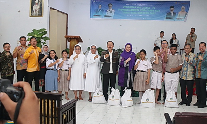 Dalam rangka memperingati Hari Jadi ke-76 Provinsi Sumatera Utara (Sumut), Sekretaris Daerah Provinsi (Sekdaprov) Sumut Arief S Trinugroho mengunjungi sejumlah Panti Asuhan