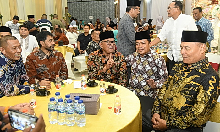 Pj Gubernur Sumut Hassanudin bersilaturahmi dengan Pj Gubernur Aceh Bustami dan masyarakat Aceh. Ia berharap hubungan Aceh dan Sumut semakin kuat.