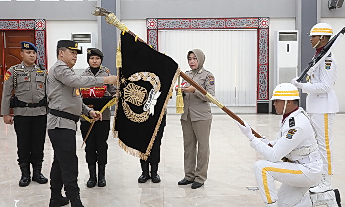 Dalam rangka peringatan Hari Bhayangkara ke-78 Tahun 2024, Kapolda Sumatera Utara (Sumut) Irjen Pol Agung Setya memimpin Upacara Pemuliaan Nilai-nilai Tribrata.