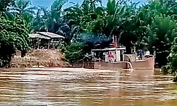 pemegang Surat Izin Penambangan Batuan (SIPB) dilarang beroperasi sebelum melengkapi dokumen Izin Teknis Pertambangan (ITP) dari Kementerian ESDM dan Izin Lingkungan (AMDAL).