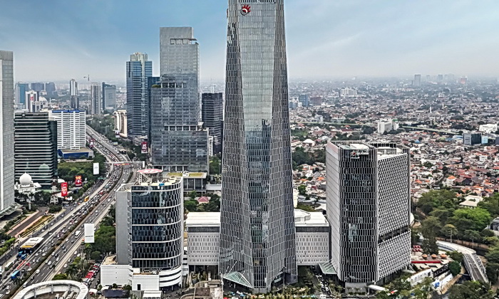 PT Telkom Indonesia (Persero) Tbk (Telkom) menutup paruh tahun pertama dengan pertumbuhan positif pada pendapatan konsolidasi sebesar 2,5% YoY menjadi Rp75,3 triliun