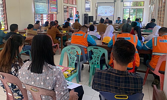 PLN Unit Pelaksana Pelayanan Pelanggan (UP3) Nias kembali menunjukkan komitmennya dalam meningkatkan kualitas pelayanan melalui kegiatan 'Temu Sapa' pelanggan di Kecamatan Tuhemberua, Kabupaten Nias Utara, Rabu (9/10/2024).